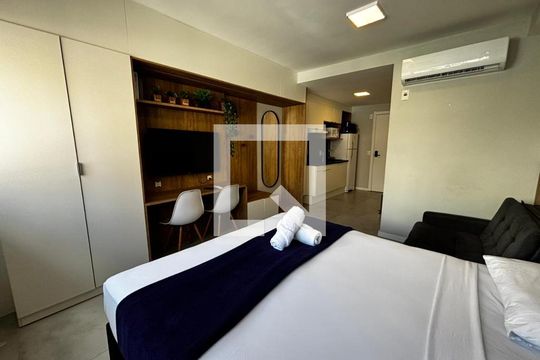 Kitnet/Studio para alugar com 1 quarto, 30m² em Auxiliadora, Porto Alegre