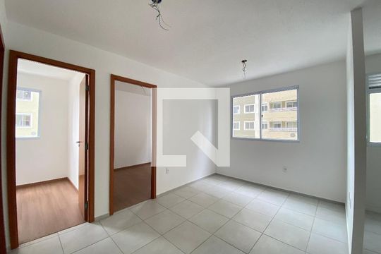Apartamento para alugar com 2 quartos, 40m² em Del Castilho, Rio de Janeiro
