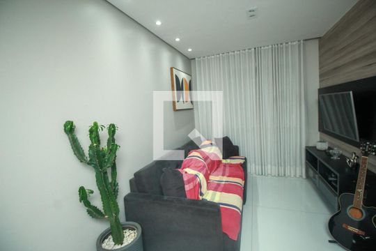 Sala de TV de apartamento à venda com 2 quartos, 228m² em Centro, Santo André