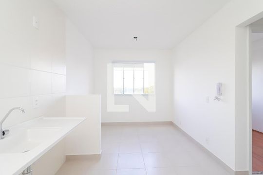 Apartamento à venda com 2 quartos, 38m² em Fazenda Aricanduva, São Paulo