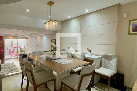 Sala de Jantar de casa de condomínio à venda com 3 quartos, 450m² em Alto de Pinheiros, São Paulo