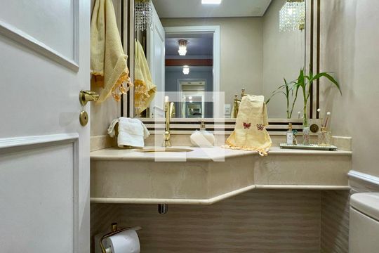 Lavabo de casa de condomínio à venda com 3 quartos, 450m² em Alto de Pinheiros, São Paulo