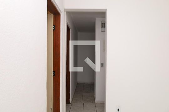 Sala de apartamento para alugar com 2 quartos, 80m² em Jardim Laura, Ferraz de Vasconcelos