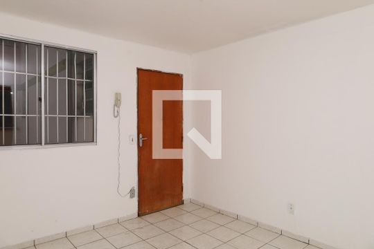 Apartamento para alugar com 2 quartos, 80m² em Jardim Laura, Ferraz de Vasconcelos