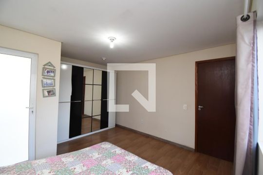 Suíte de casa de condomínio à venda com 3 quartos, 120m² em Cachoeira, Curitiba