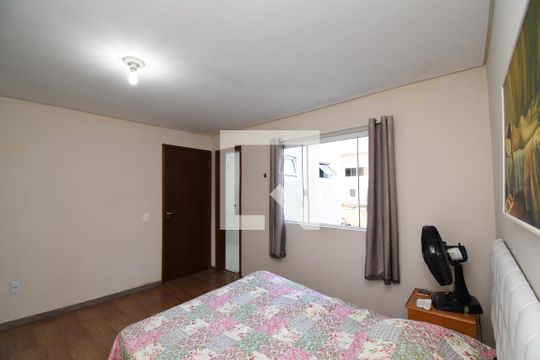 Suíte de casa de condomínio à venda com 3 quartos, 120m² em Cachoeira, Curitiba