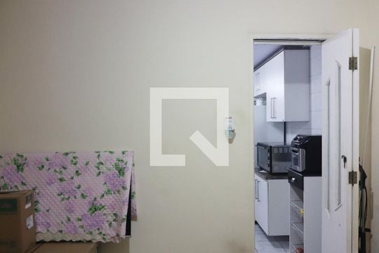 Quarto 1 - Suíte de casa à venda com 3 quartos, 160m² em Vila Mazzei, Santo André