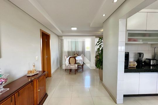 Sala de apartamento à venda com 4 quartos, 230m² em Itapoã, Belo Horizonte