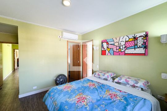 Suíte 1 de casa para alugar com 2 quartos, 284m² em Parque Sao Diogo, São Bernardo do Campo