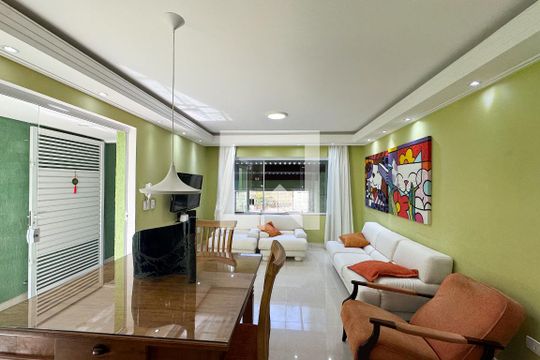 Sala de casa para alugar com 2 quartos, 284m² em Parque Sao Diogo, São Bernardo do Campo