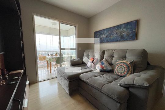 Sala de apartamento para alugar com 3 quartos, 77m² em Jardim Esmeralda, São Paulo