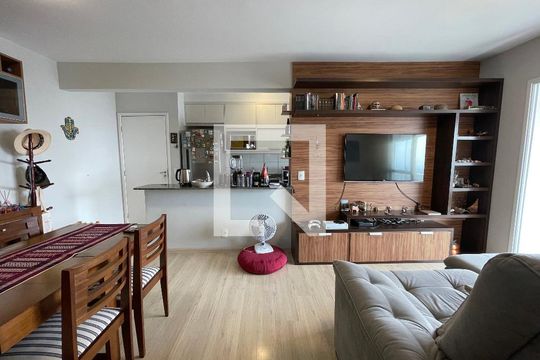 Sala de apartamento para alugar com 3 quartos, 77m² em Jardim Esmeralda, São Paulo