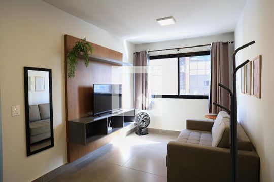 Apartamento para alugar com 1 quarto, 40m² em Santa Efigênia, Belo Horizonte