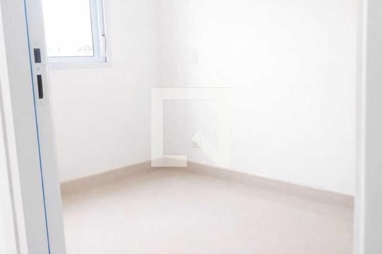 Quarto de apartamento para alugar com 3 quartos, 84m² em Setor Central, Goiânia