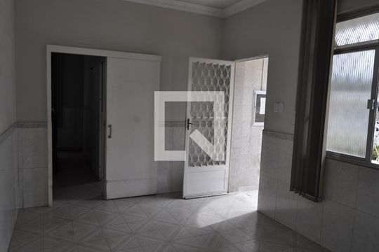 Casa de Condomínio à venda com 3 quartos, 155m² em Inhaúma, Rio de Janeiro