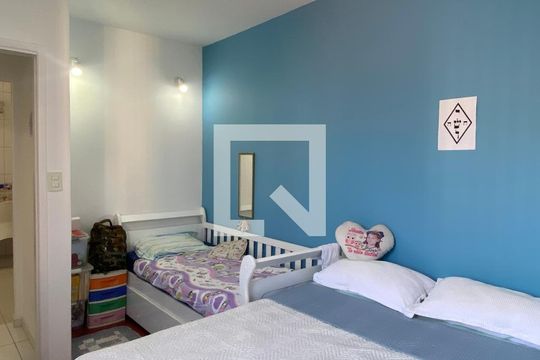 Quarto de apartamento à venda com 1 quarto, 47m² em Vila Osasco, Osasco