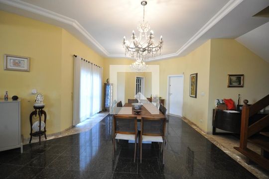 Sala de Jantar de casa à venda com 4 quartos, 510m² em Sítio Barrocada, São Paulo