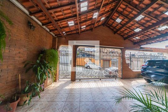 Vista da Sala de casa à venda com 3 quartos, 198m² em Silveira, Santo André
