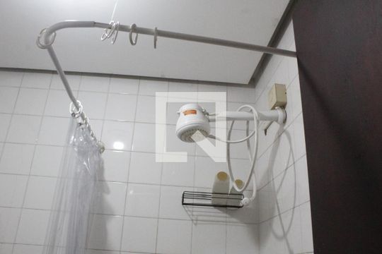 Banheiro Social de apartamento para alugar com 1 quarto, 55m² em Tanque, Rio de Janeiro