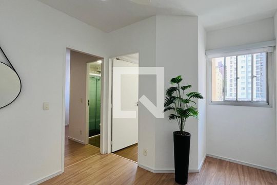 Apartamento à venda com 1 quarto, 43m² em Vila Lidia, Campinas