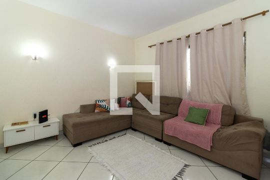 Casa à venda com 3 quartos, 330m² em Realengo, Rio de Janeiro