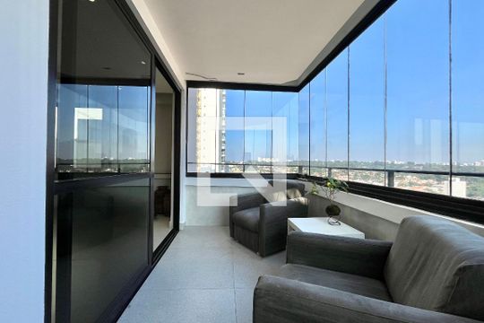 Varanda de apartamento à venda com 3 quartos, 180m² em Vila Alexandria, São Paulo