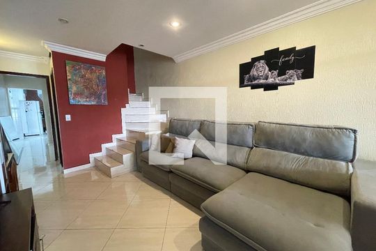 Sala de casa de condomínio à venda com 4 quartos, 150m² em Jardim Alvorada (Butantã), São Paulo