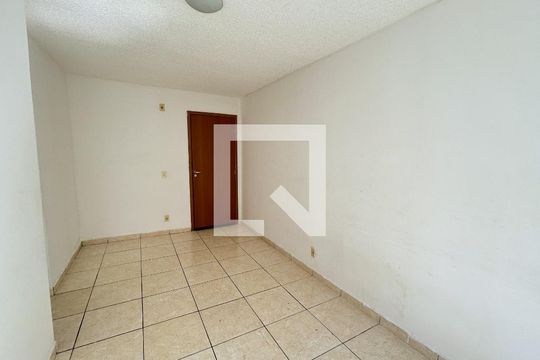 Sala de apartamento para alugar com 1 quarto, 48m² em Anchieta, Nilópolis