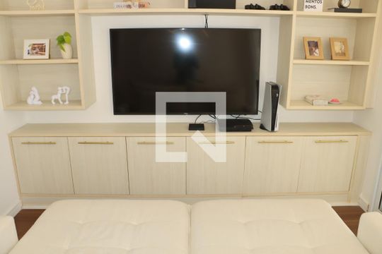 Casa de Condomínio para alugar com 3 quartos, 103m² em Caiapia, Cotia