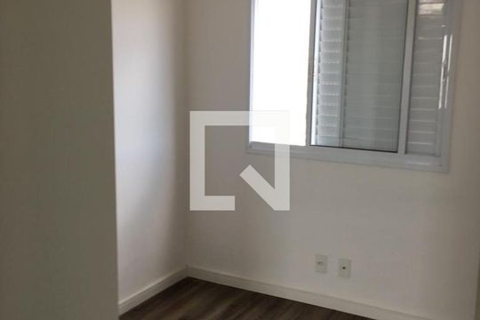 Quarto 2 de apartamento para alugar com 2 quartos, 55m² em Vila Galvão, Guarulhos