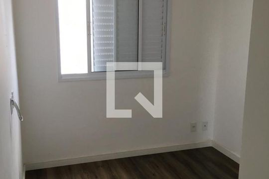 Quarto 1 de apartamento para alugar com 2 quartos, 55m² em Vila Galvão, Guarulhos