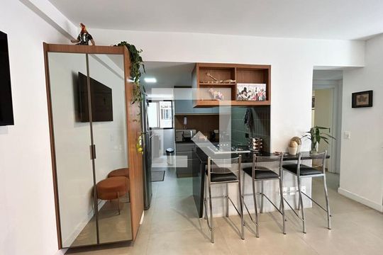 sala de apartamento à venda com 2 quartos, 63m² em Santo Antônio, Belo Horizonte