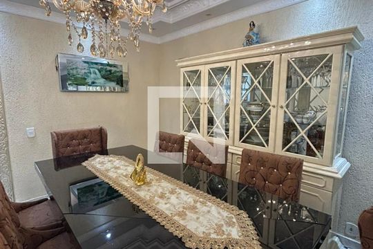 Sala de jantar de casa para alugar com 4 quartos, 250m² em Chácara Seis de Outubro, São Paulo