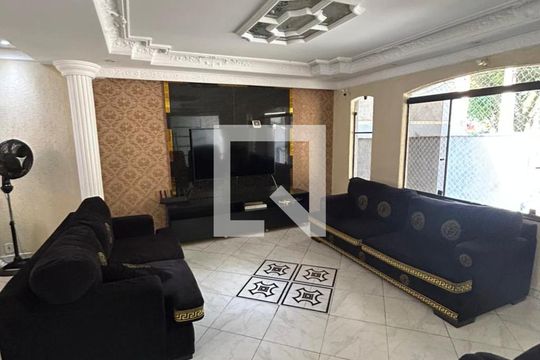 Sala de casa para alugar com 4 quartos, 250m² em Chácara Seis de Outubro, São Paulo