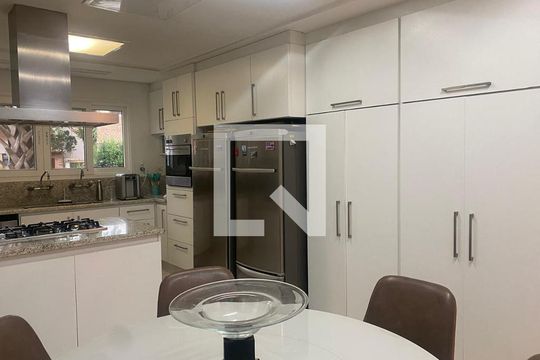 Cozinha - Armários de casa de condomínio à venda com 1 quarto, 350m² em Residencial Quatro (alphaville), Santana de Parnaíba