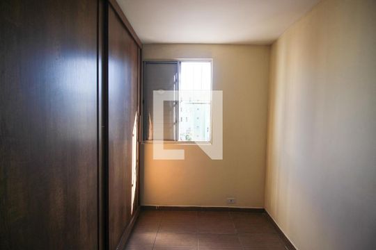 Quarto 1 de apartamento à venda com 2 quartos, 49m² em Jardim Umuarama, São Paulo
