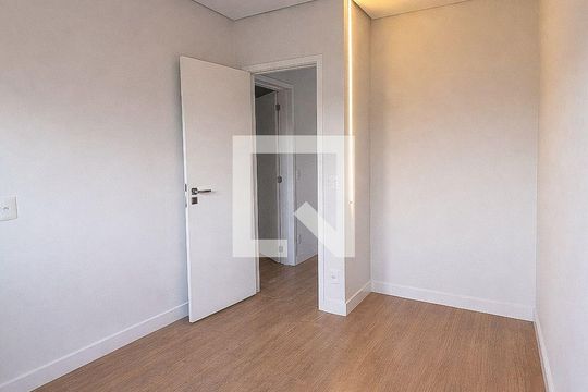 Foto Modelo - Cliente de apartamento para alugar com 3 quartos, 74m² em Jardim Sao Pedro, Mogi das Cruzes