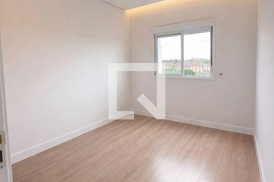 Foto Modelo - Cliente de apartamento para alugar com 3 quartos, 74m² em Jardim Sao Pedro, Mogi das Cruzes