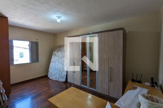 Casa à venda com 3 quartos, 131m² em Jordanópolis, São Paulo