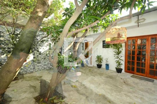 Casa à venda com 3 quartos, 92m² em Jardim Santa Francisca Cabrini, São Paulo