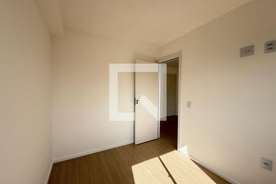 Quarto de kitnet/studio para alugar com 2 quartos, 28m² em Mooca, São Paulo