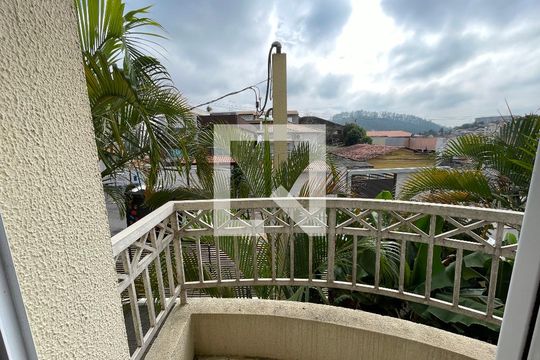 Varanda de apartamento para alugar com 2 quartos, 49m² em Outeiro de Passárgada, Cotia