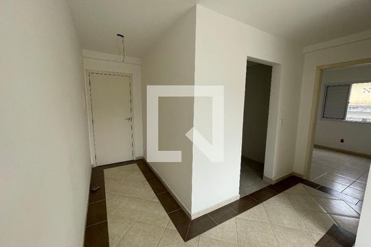 Sala de apartamento para alugar com 2 quartos, 49m² em Outeiro de Passárgada, Cotia