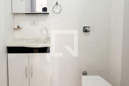 Banheiro Social de apartamento para alugar com 1 quarto, 37m² em Centro, São Bernardo do Campo