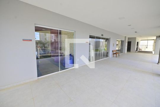 Apartamento à venda com 3 quartos, 68m² em Fazenda Crimeia Caveiras, Goiânia
