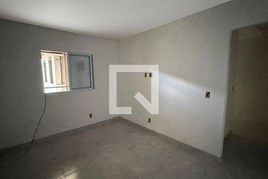 Sala/Quarto de kitnet/studio para alugar com 1 quarto, 26m² em São Paulo, Belo Horizonte