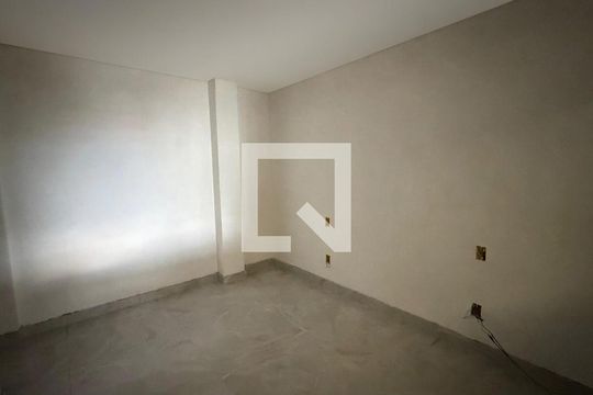 Sala/Quarto de kitnet/studio para alugar com 1 quarto, 26m² em São Paulo, Belo Horizonte