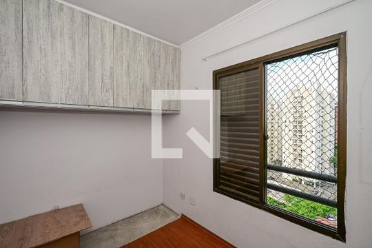 Quarto de apartamento à venda com 3 quartos, 80m² em Jardim Vazani, São Paulo