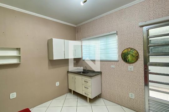 Sala/cozinha de casa para alugar com 1 quarto, 38m² em Jardim Belem, São Paulo