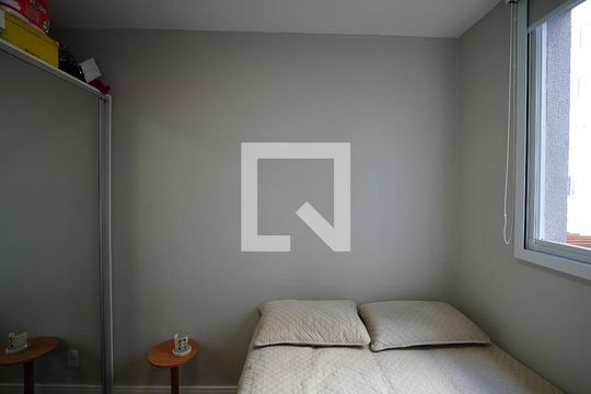 Quarto 2 de apartamento à venda com 2 quartos, 40m² em Jardim, Santo André